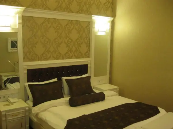 Hotel Coliseum 9